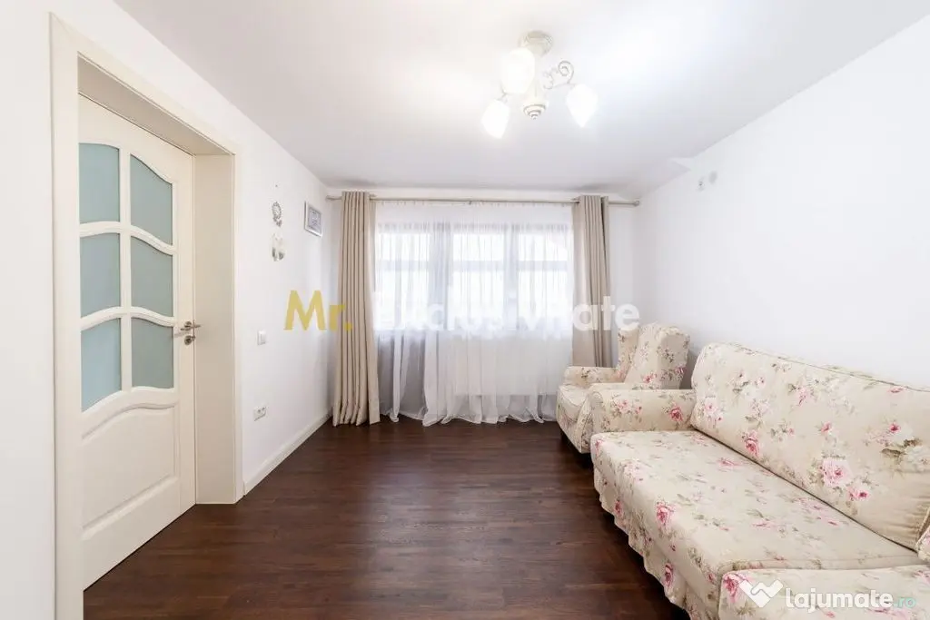 Casa P+M, 120mp utili, teren 477mp, Bradu, AG