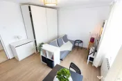 Apartament 2 camere 40,5 mp +logie 1,5mp zona Manastur
