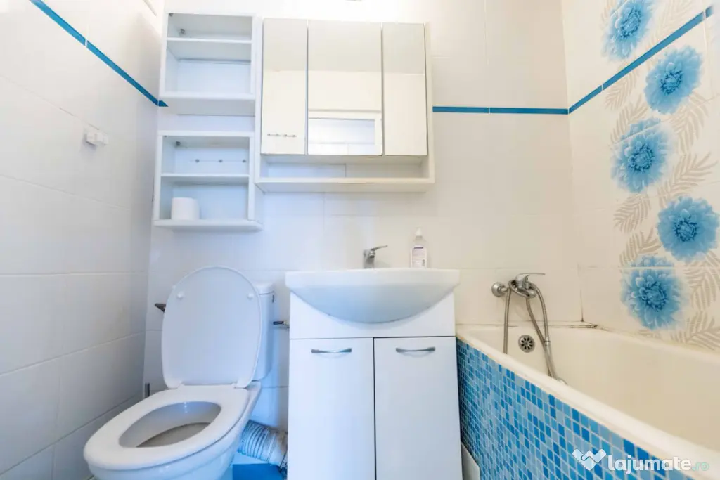 Apartament 2 camere 40,5 mp +logie 1,5mp zona Manastur