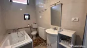 Apartament renovat 50mp zona 9 Mai 
