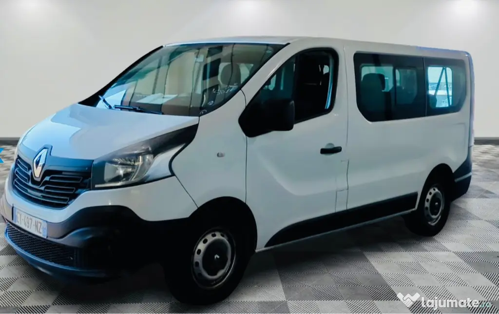 Renault Trafic 9 locuri
