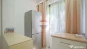 Garsonieră complet renovată de vânzare – Str. Soarel...