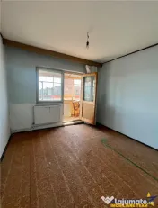 Apartament cu trei camere de renovat in Feldioara, Brasov 
