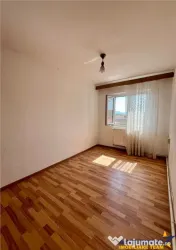 Apartament cu trei camere de renovat in Feldioara, Brasov 