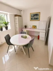 Piata Unirii, Fantani, 5 camere