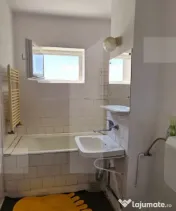Apartament cu 3 camere, decomandat, etj.3 - Sfântu Gheorghe 