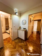 Apartament 3 camere de vanzare, zona Sovata 