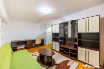Apartament două camere și balcon, zona piata Mihai Vite...