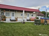 Vând teren extravilan si casa mobila  3camere