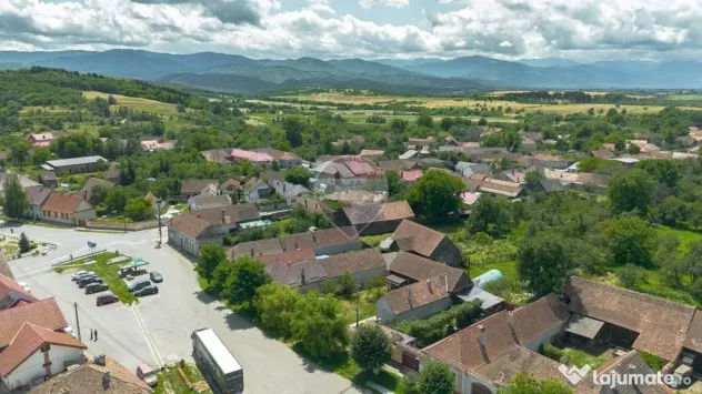 Casă locuibilă Șinca Veche – central, 931 mp teren, ...