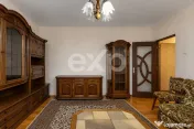De vânzare – Apartament 3 camere | decomandat | Buziaș