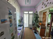 Casă 2 camere în Unirea – 847 mp teren 