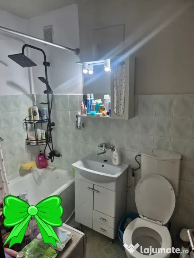Vand apartament 1 camera et.1 Saguna
