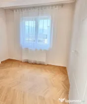 Apartament 3 camere, ultrafinisat, zona Terra 