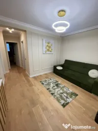 Apartament de 3 camere, semidecomandat, zona Porii, Floresti