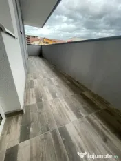 Apartament de 3 camere, semidecomandat, zona Porii, Floresti