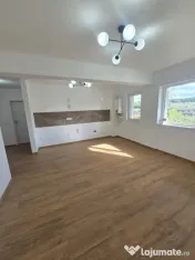 Apartament 3 camere zona Baciu 