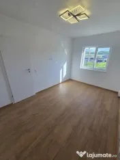 Apartament 3 camere zona Baciu 