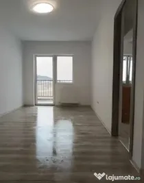 Apartament cu o camera, 38 mp, zona Terra , Floresti