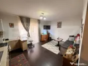 Apartament semidecomandat 2 camere, parcare inclusa ,zona St