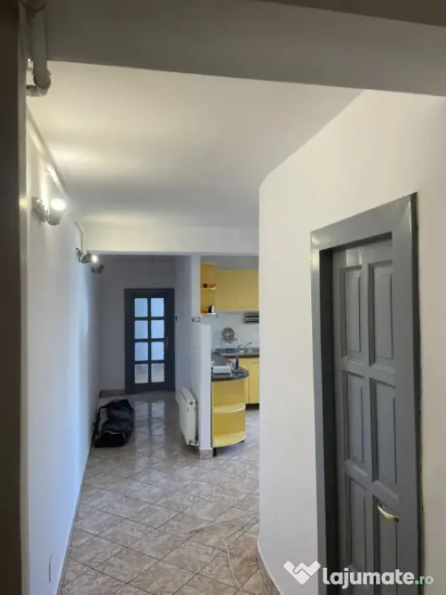 Apartament de inchiriat cu 4 camere, 125mp, in zona Dorobant