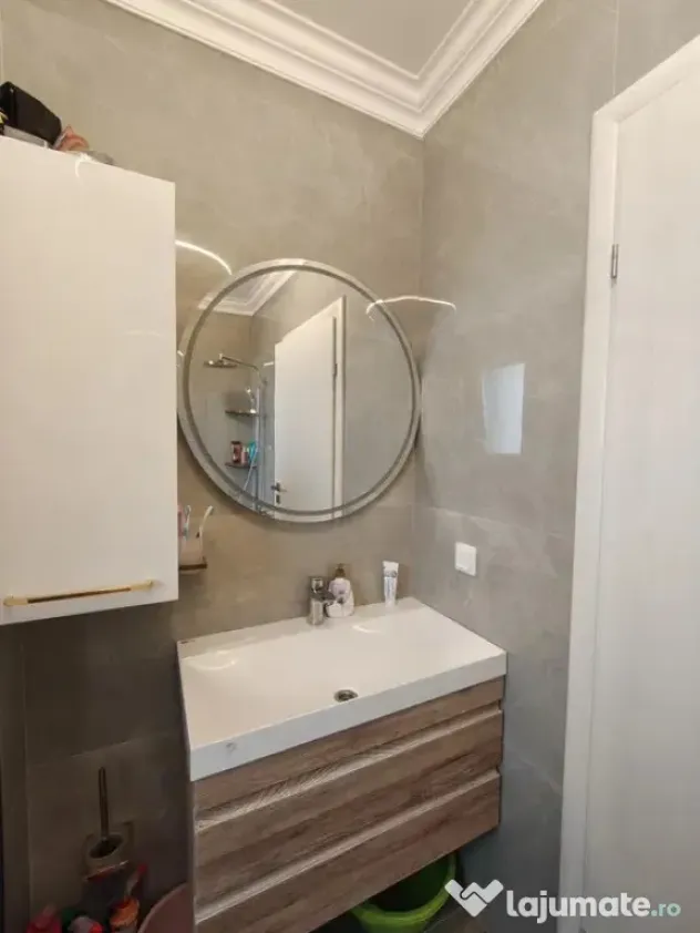 Apartament 3 camere, 70mp | Zona Vivo | Floresti |