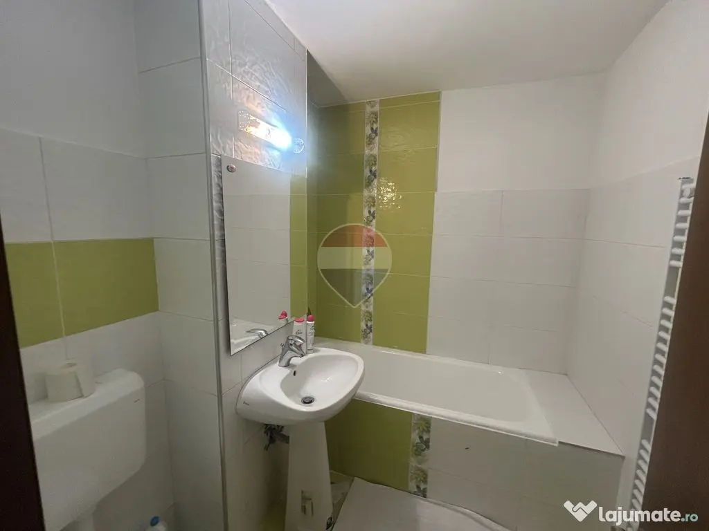 Apartament 3 camere de închiriat | Central Baia Mare | M...