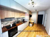 De închiriat: Apartament 2 camere, bloc nou + loc de par...