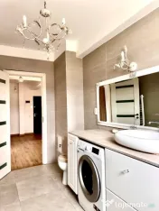 Apartament de 2 camere, finisat, loc de parcare, zona Lidl