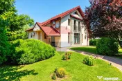 Vila de colt de vânzare în Corbeanca | Paradisul Verde 