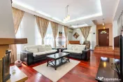 Vila de colt de vânzare în Corbeanca | Paradisul Verde