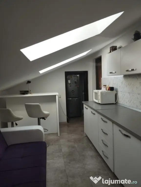 Apartament 3 camere, 98 mp, spatii depozitare, zona Manastur