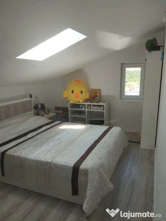 Apartament 3 camere, 98 mp, spatii depozitare, zona Manastur