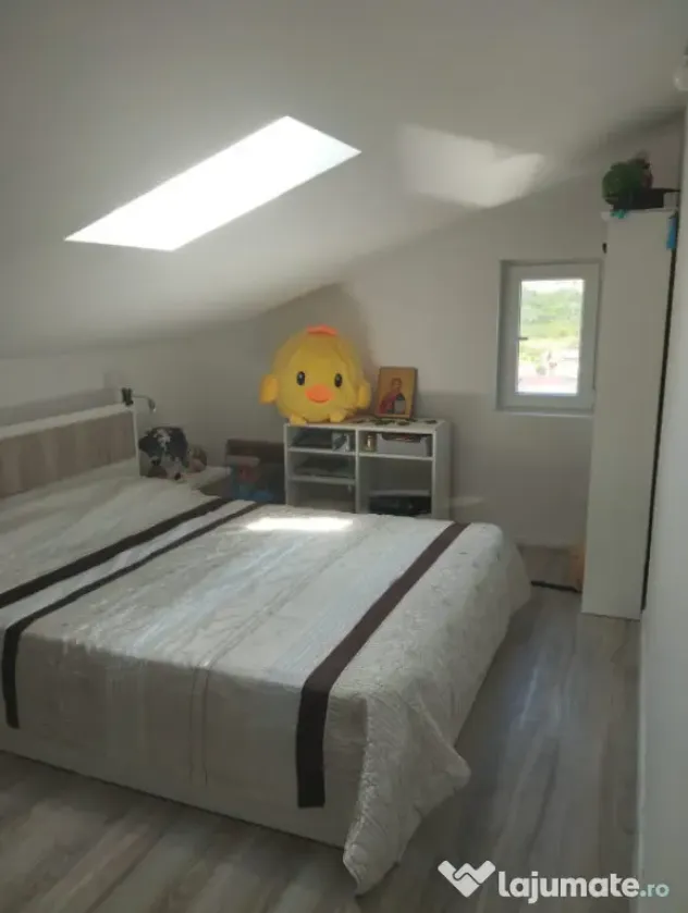 Apartament 3 camere, 98 mp, spatii depozitare, zona Manastur