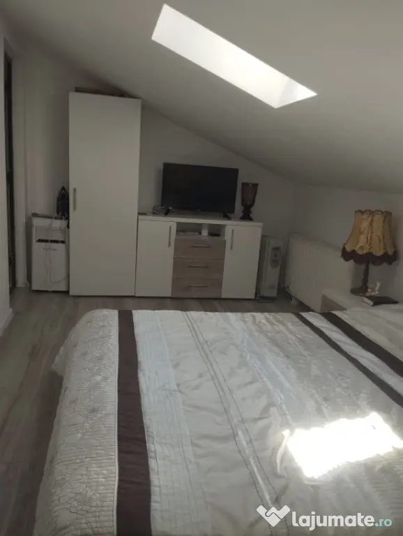 Apartament 3 camere, 98 mp, spatii depozitare, zona Manastur