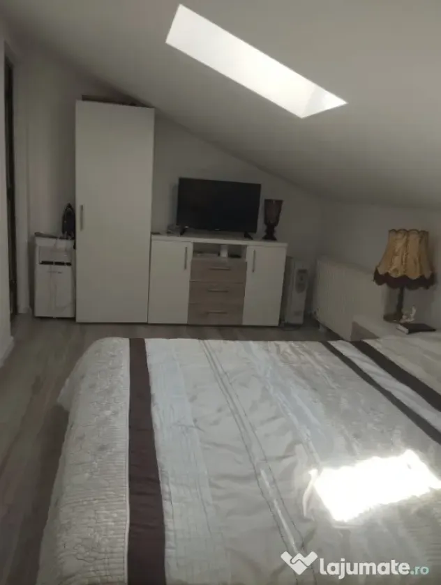 Apartament 3 camere, 98 mp, spatii depozitare, zona Manastur
