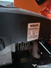 Husqvarna CT151 tractoraș de tuns iarba și gazon are 15 Cp transmisie Hidrostatică. Made in USA