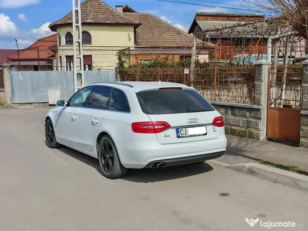 Audi A4 Avânt . 2.0 diesel