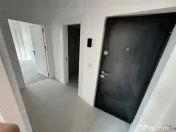 Garsoniera bloc nou, parcare inclusa, etaj 3 cu lift 