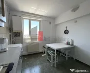Apartament renovat, decomandat, luminos | Zona Dristor me...