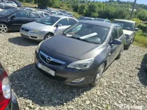 Opel Astra, an 2012, 1.7tdi = rate cu buletinul