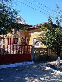 casă de vânzare în Păuleasca, jud Teleorman la 23km de Alexandria.
