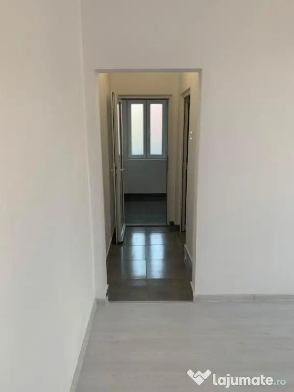 Dacia - Vasile Lascar I Vila 9 camere I Renovata recent