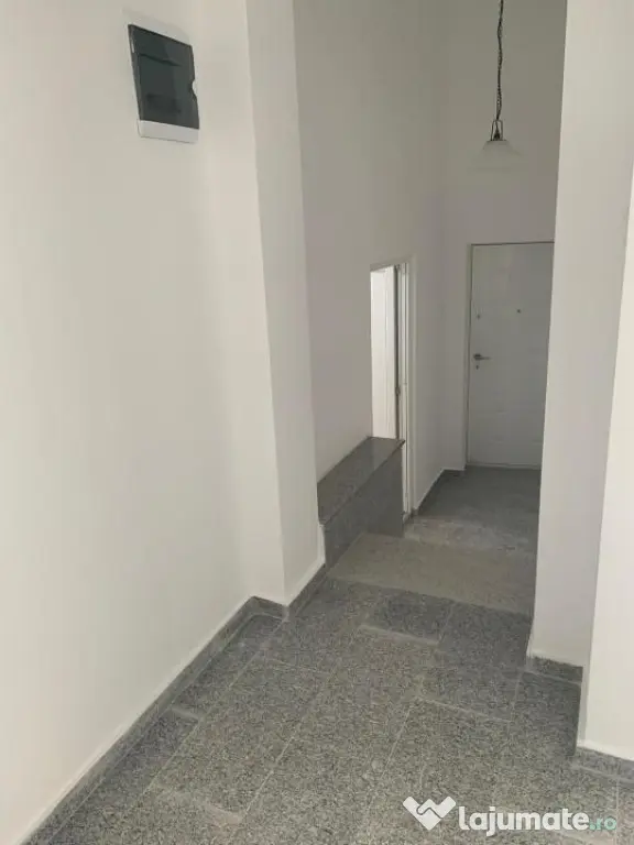 Dacia - Vasile Lascar I Vila 9 camere I Renovata recent