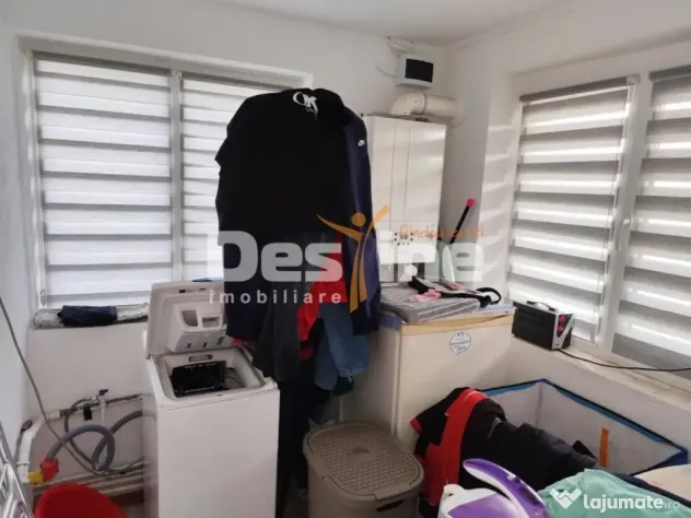 Casa Baicoi Central 125 mp s.u. 1364 mp teren. - Baicoi (Prahova)
