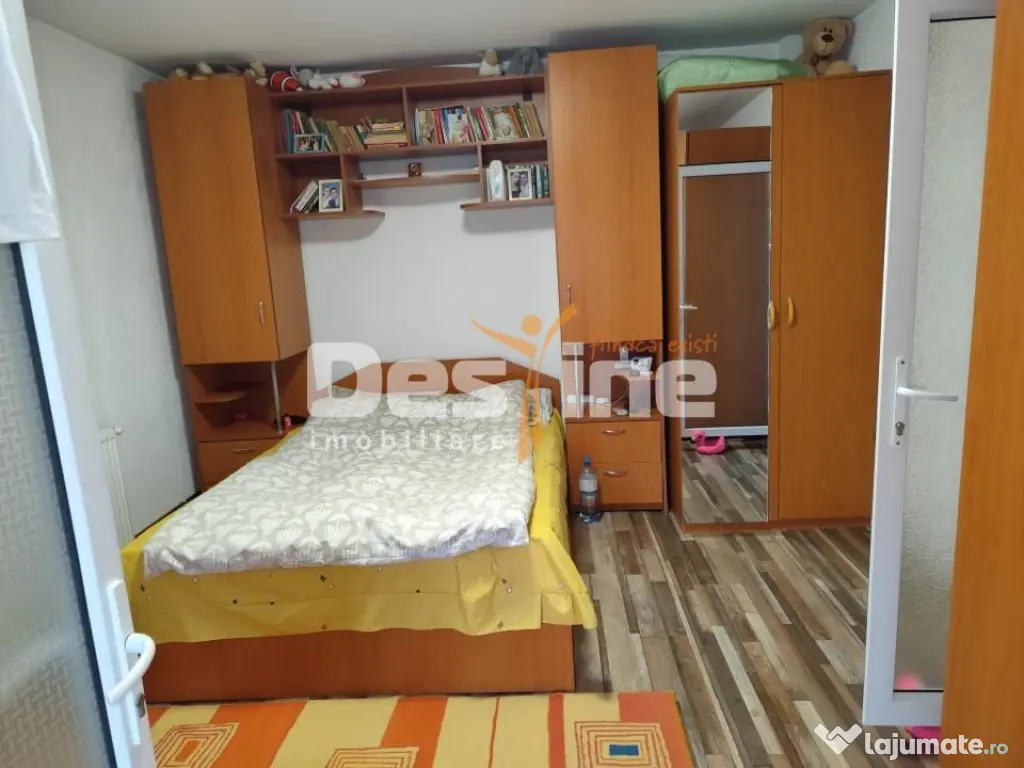Casa Baicoi Central 125 mp s.u. 1364 mp teren. - Baicoi (Prahova)