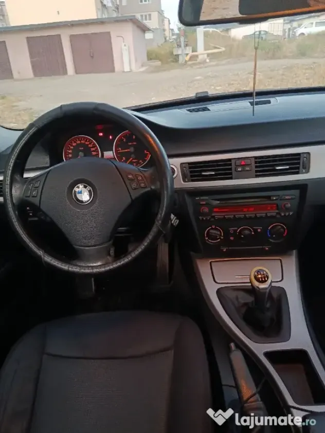Se vinde BMW 320 D