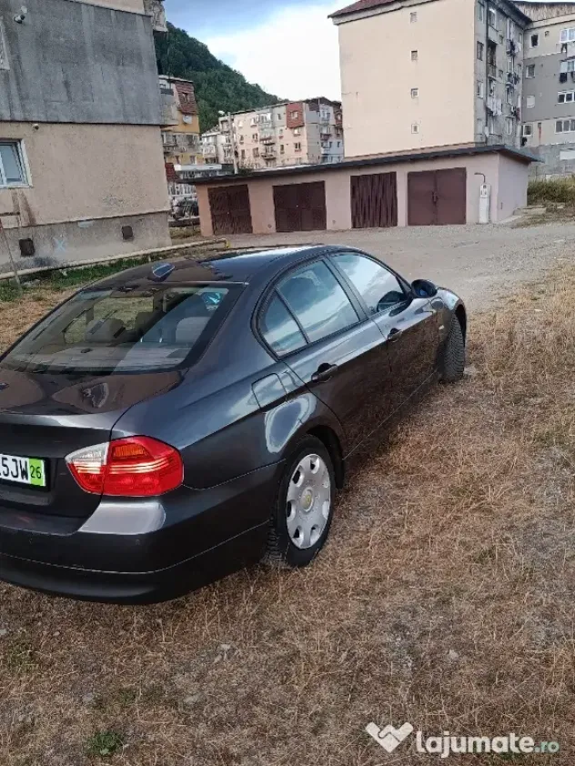 Se vinde BMW 320 D