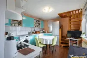 FILM! Casa primitoare in centrul orasului Targu Secuiesc 