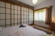 FILM! Casa primitoare in centrul orasului Targu Secuiesc 